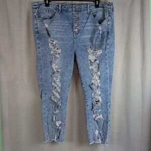 Torrid Blue Distressed‎ Cropped Jeans